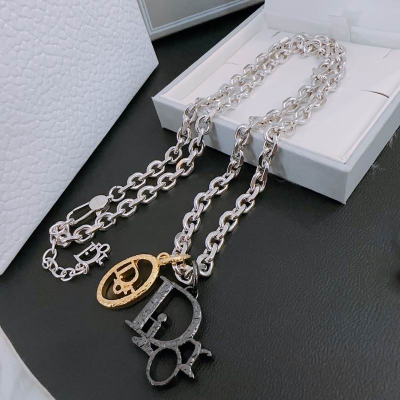 Dior Necklace 04lyr164